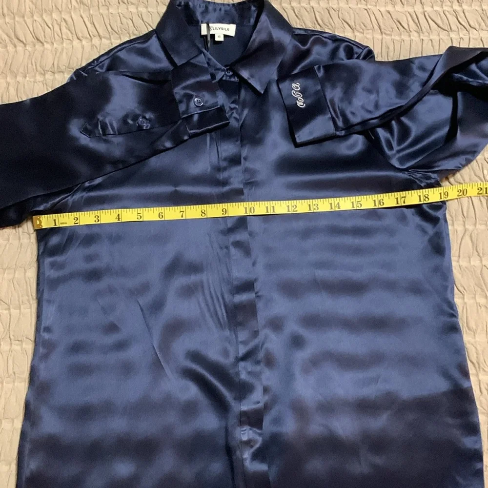 LILYSILK Women’s Basic Concealed Placket Silk Shirt Navy Blue XS Quiet Lux - Picture 12 of 15